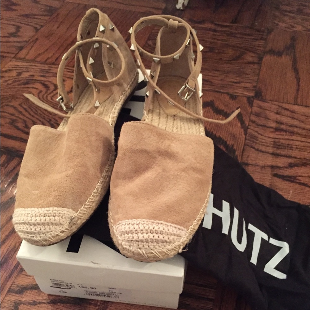 Schutz size 9.5 suede sandals
